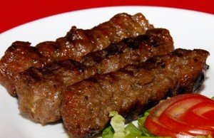 Skinless sausages for the barbeque – Mici sau mititei
