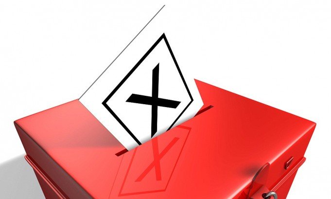 Most Romanians don’t trust the political parties, study shows